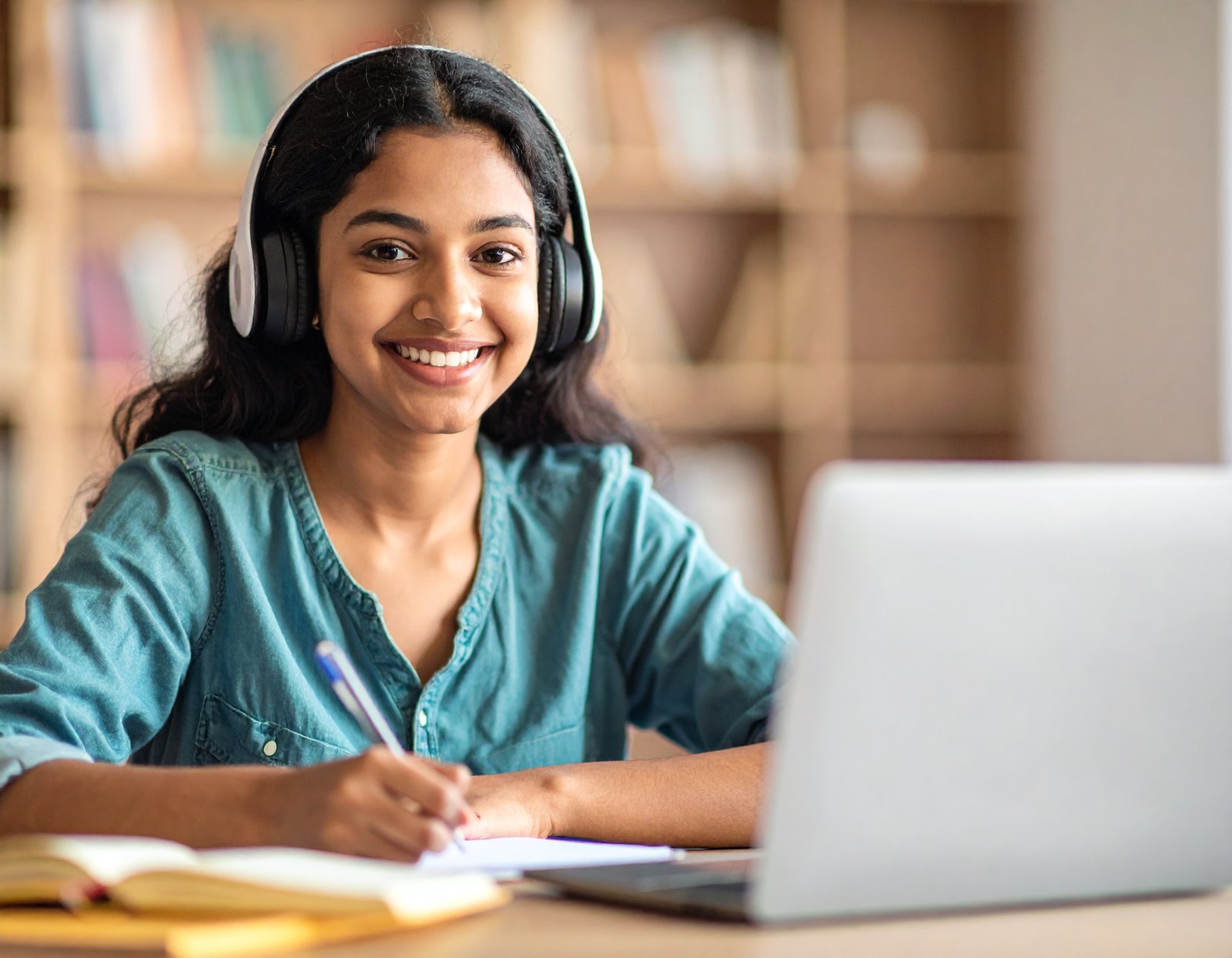 PrepLora NEET Repeater Program (2025–2026)